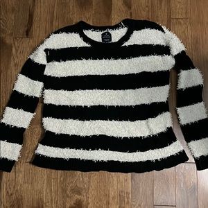 American Eagle Black and White striped sweater